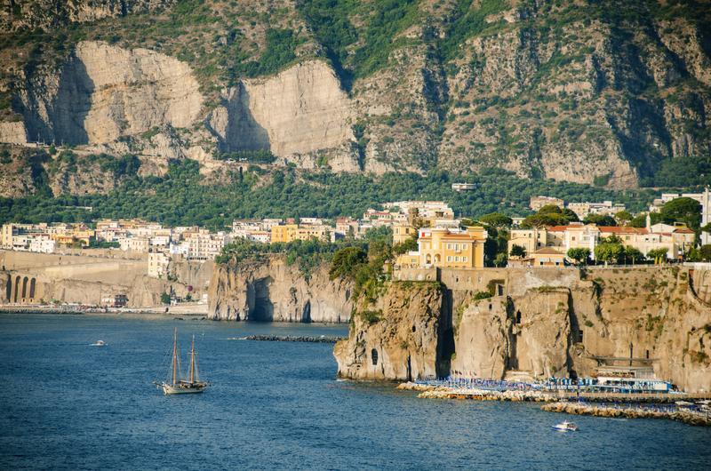 Naples & Sorrento Package Holiday